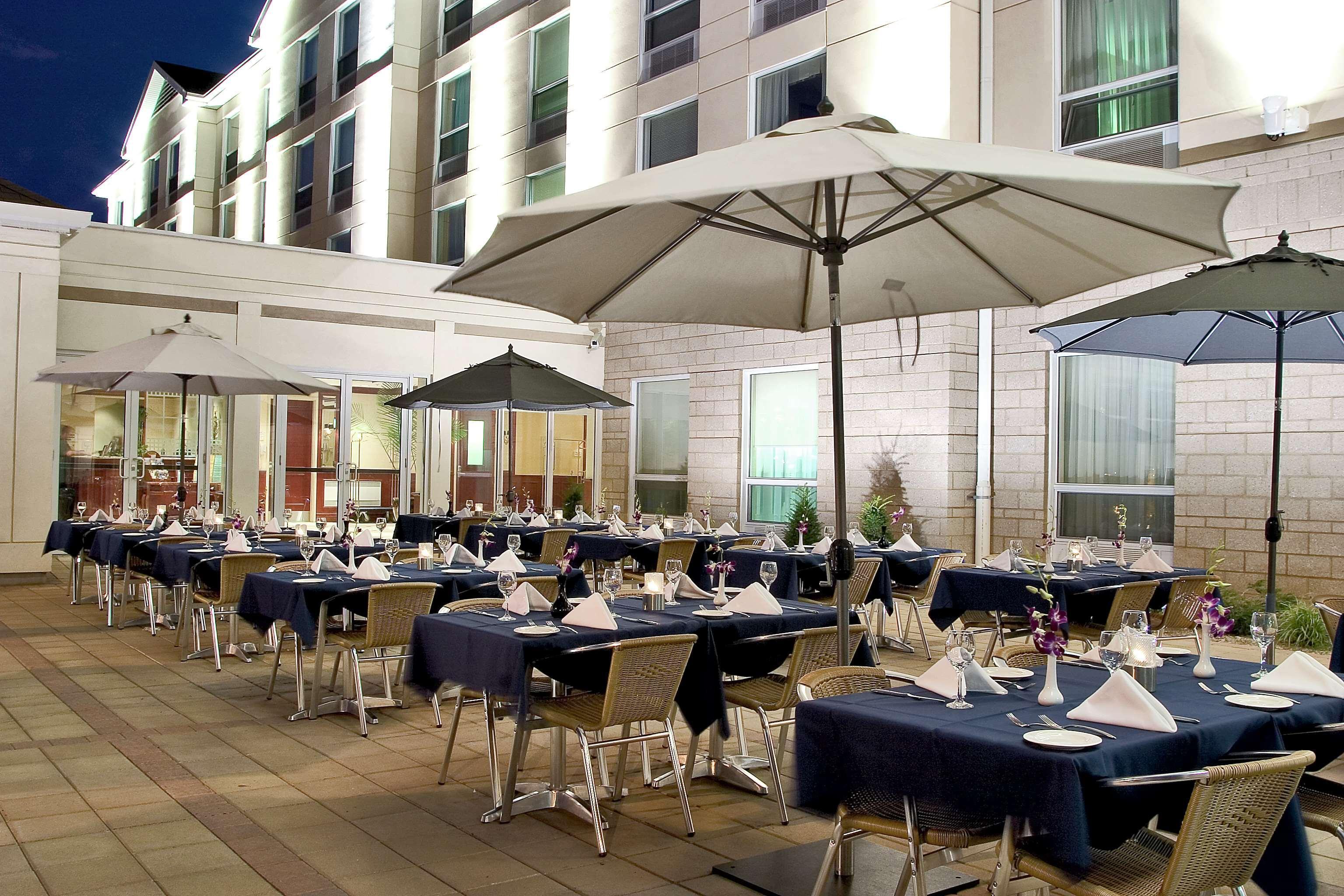 Hilton Garden Inn Montreal Airport Dorval Eksteriør bilde