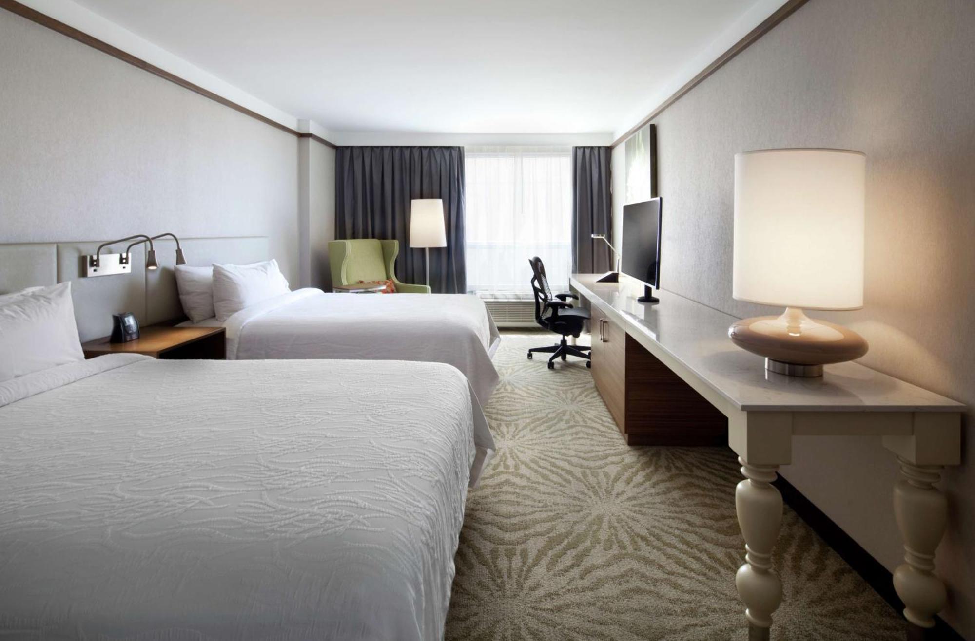 Hilton Garden Inn Montreal Airport Dorval Eksteriør bilde